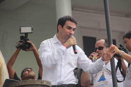 
        
            Círio leva milhões fiéis as ruas de Belém
        
    