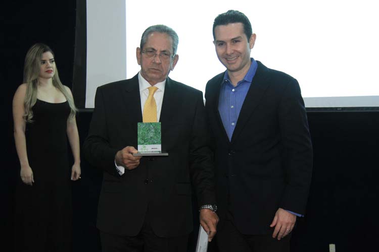 
        
            Agronegócio paraense é reconhecido com premiação
        
    