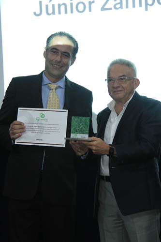 
        
            Agronegócio paraense é reconhecido com premiação
        
    