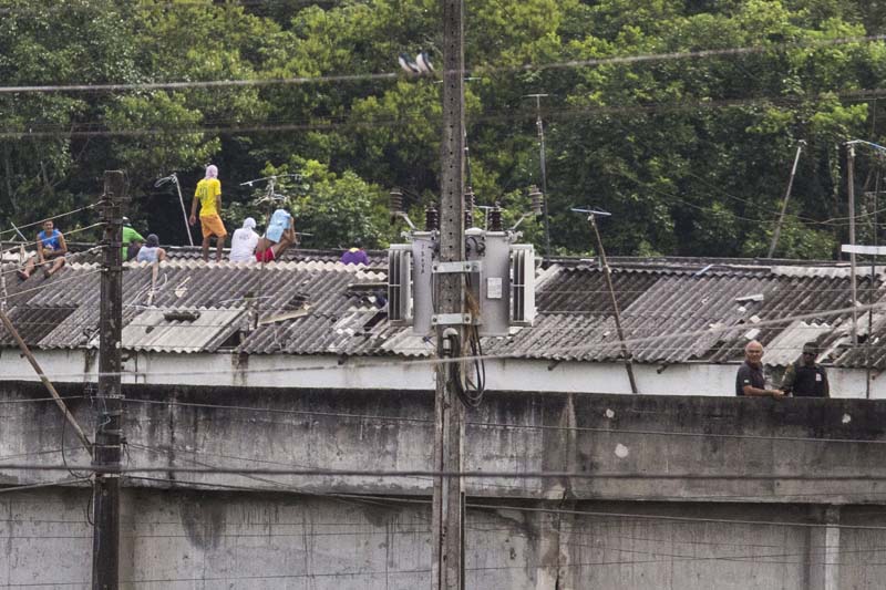 
        
            Detentos fazem motim em Penitenciária do Pará
        
    