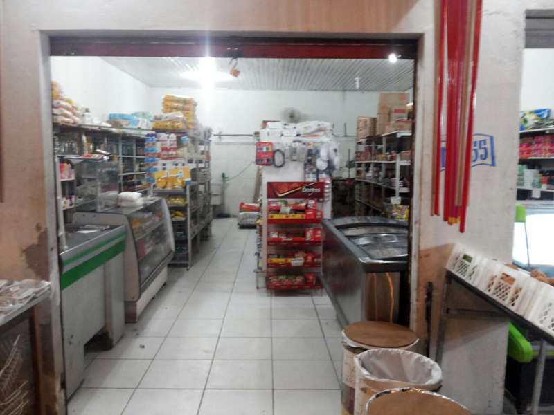 
        
            Mercadinho é destruído por incêndio
        
    