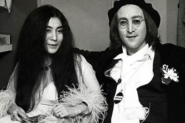 
        
            70 anos de John Lennon
        
    