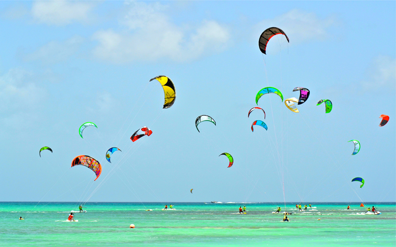 
        
            Conheça os encantos de Aruba
        
    