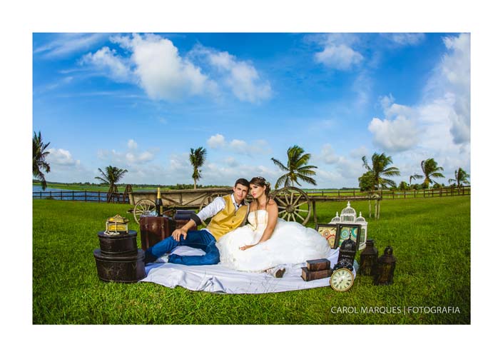 
        
            Saiba mais sobre o \"street wedding\"
        
    