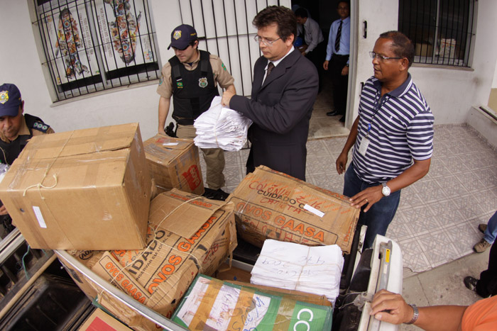 
        
            Defeso: fraude começou a ser desmontada em julho
        
    