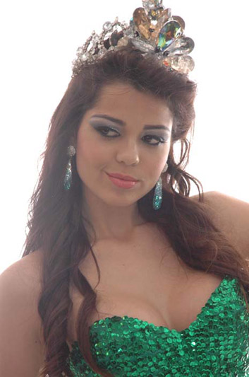 
        
            Miss Pará 2011 - As vencedoras posam para o DOL
        
    