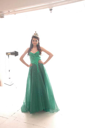 
        
            Miss Pará 2011 - As vencedoras posam para o DOL
        
    