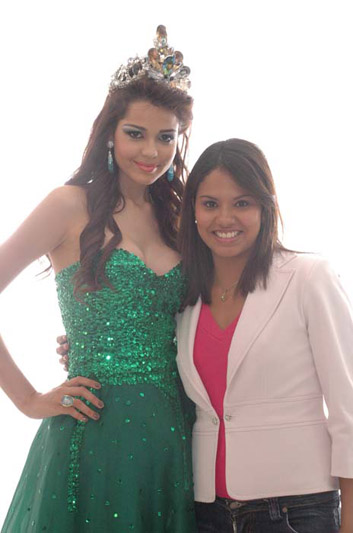 
        
            Miss Pará 2011 - As vencedoras posam para o DOL
        
    