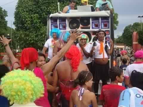 
        
            Veja a festa dos foliões pelo Pará
        
    