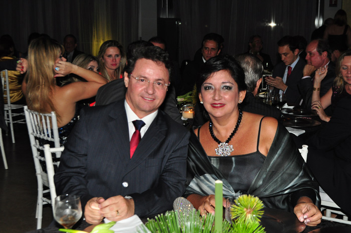 
        
            Carmem Souza: Uma festa pontuada pela emoção
        
    