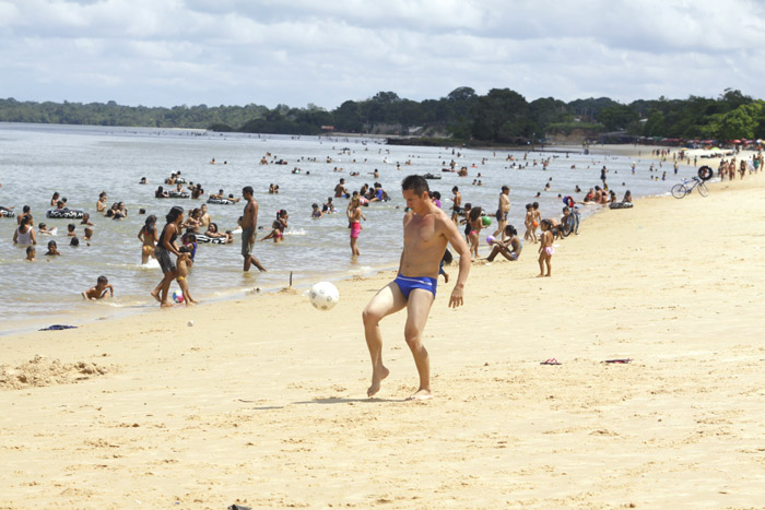 
        
            Praias tranquilas depois do Natal
        
    