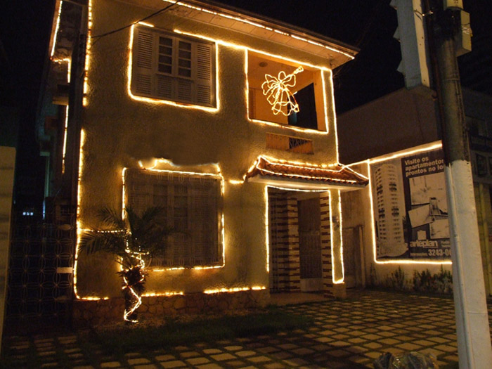 
        
            As luzes de Natal em Belém
        
    