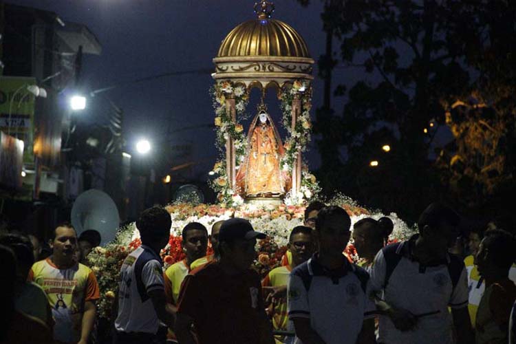 
        
            Procissão marca feriado de Nossa Senhora das Neves
        
    