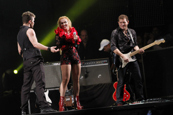 
        
            Show do Calypso na noite de Natal em Belém
        
    