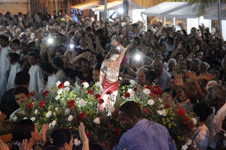 
        
            São Sebastião recebe homenagens nesta quarta-feira
        
    