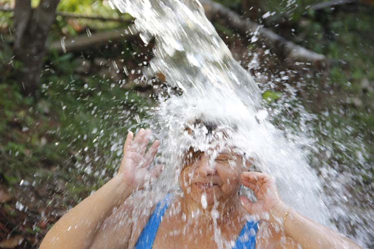 
        
            Verão é em São João de Pirabas
        
    