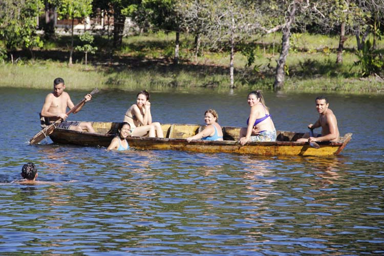 
        
            Verão é em São João de Pirabas
        
    