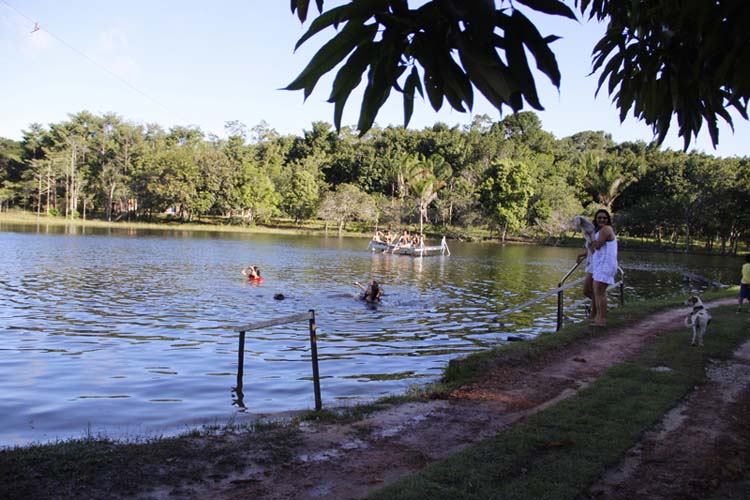 
        
            Verão é em São João de Pirabas
        
    