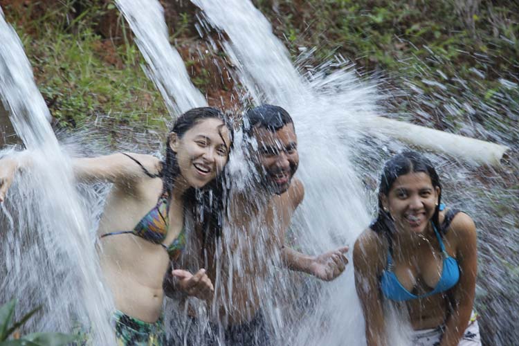 
        
            Verão é em São João de Pirabas
        
    