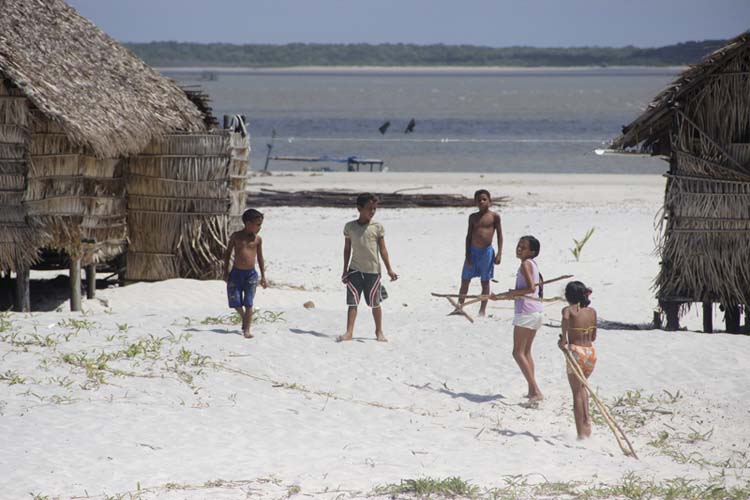 
        
            Verão é em São João de Pirabas
        
    