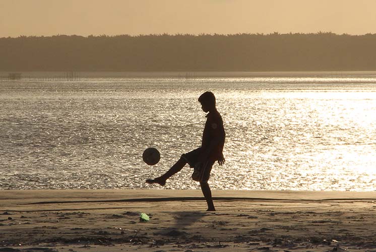 
        
            Verão é em São João de Pirabas
        
    