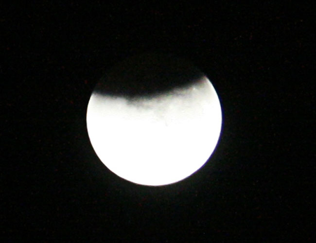 
        
            Eclipse lunar foi visto em Belém
        
    