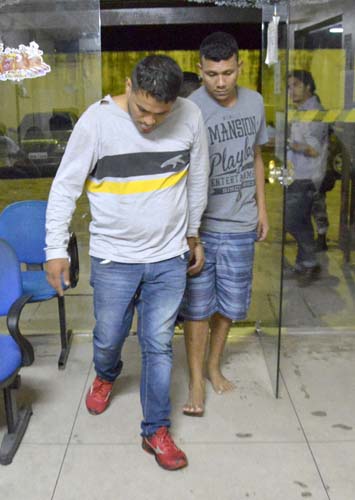
        
            Sequestro relâmpago termina com 2 presos
        
    