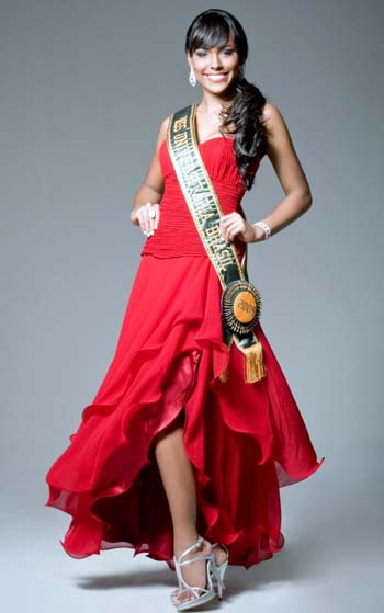 
        
        
            Salcy fica em 2º lugar no Miss Mundo Universitário
        
    