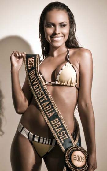 
        
        
            Salcy fica em 2º lugar no Miss Mundo Universitário
        
    