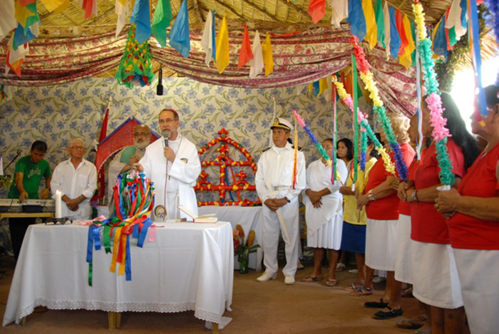 
        
            Veja imagens da tradicional festa do Sairé, em Santarém
        
    