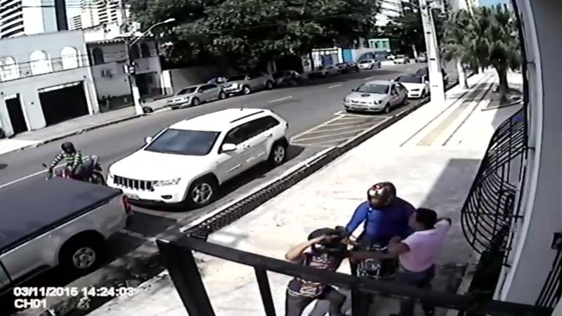 
        
            Dupla assalta policial militar no Umarizal
        
    