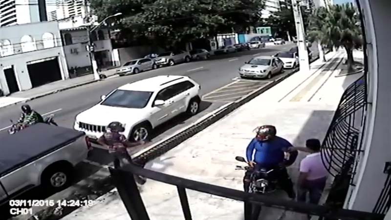 
        
            Dupla assalta policial militar no Umarizal
        
    