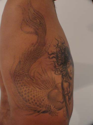 
        
            Veja significado de tatuagens usadas nas cadeias
        
    