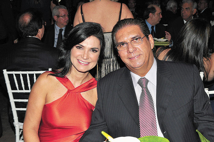 
        
            Carmem Souza: Uma festa pontuada pela emoção
        
    