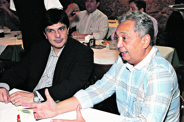 
        
            Coluna Mauro Cleber - Sociedade
        
    