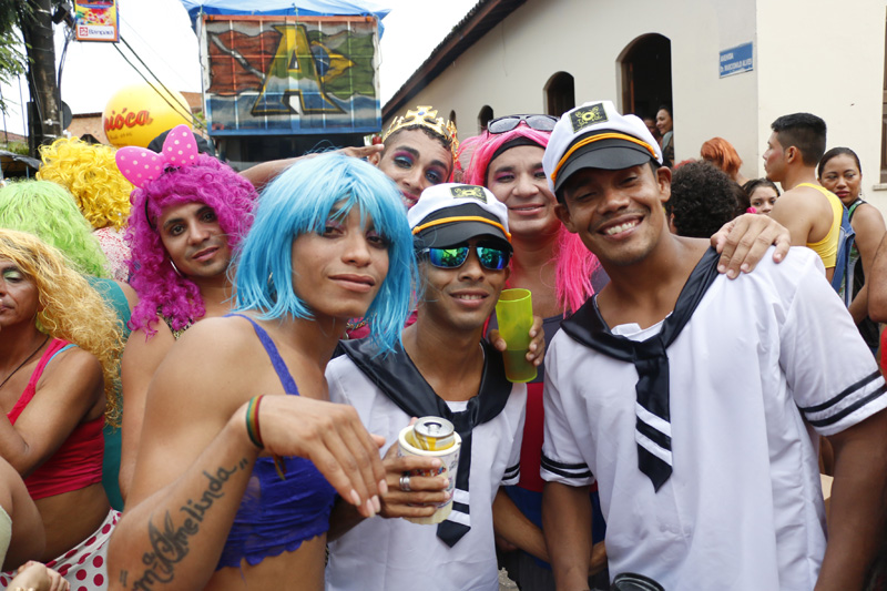 
        
            Um guia para escolher onde curtir a folia
        
    