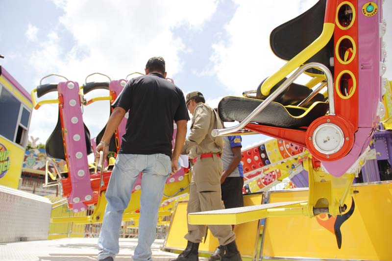 
        
            Bombeiros realizam vistoria no Arraial de Nazaré
        
    