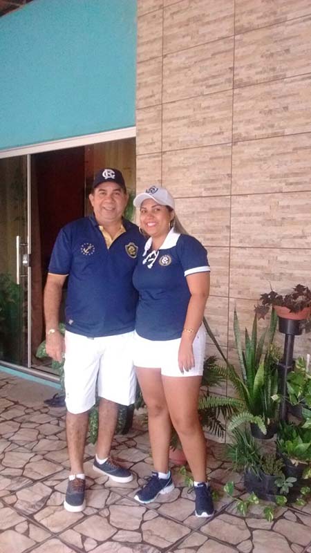 
        
            DOL homenageia pais com galeria de fotos
        
    