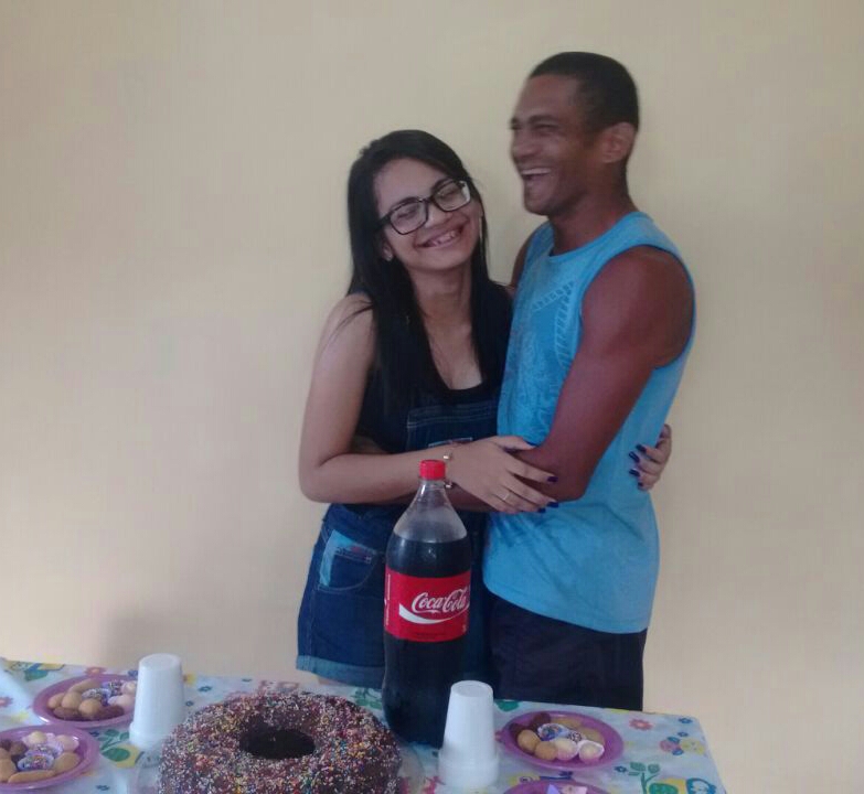 
        
            DOL homenageia pais com galeria de fotos
        
    