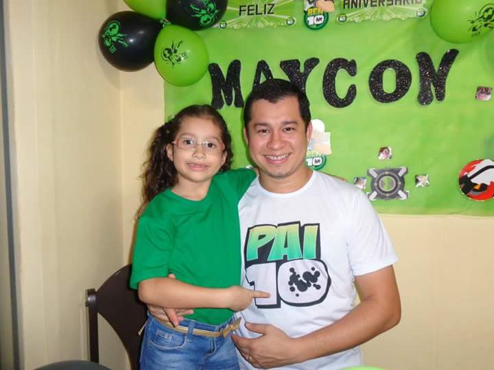 
        
            DOL homenageia pais com galeria de fotos
        
    