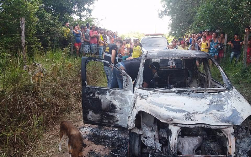 
        
            Três corpos carbonizados são encontrados
        
    
