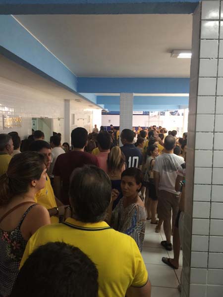 
        
        
            Longas filas marcam eleição no Pará
        
    