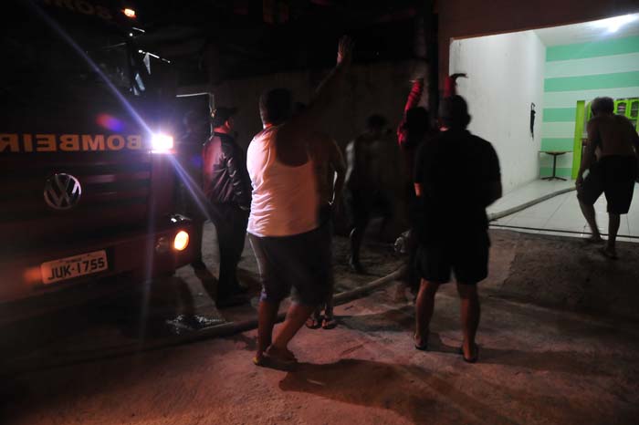 
        
            Incêndio destrói loja no Umarizal
        
    