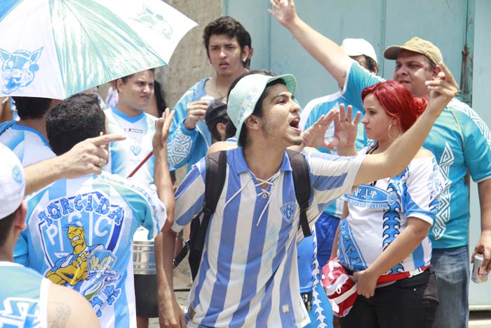 
        
            Rotam repreende torcedores exaltados
        
    