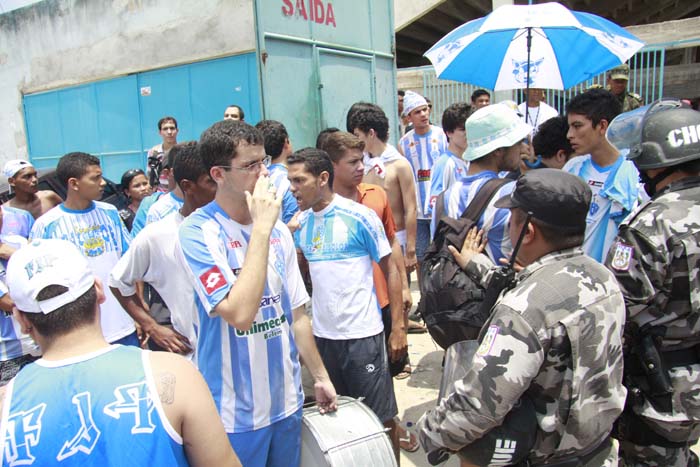 
        
            Rotam repreende torcedores exaltados
        
    