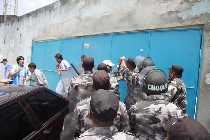 
        
            Rotam repreende torcedores exaltados
        
    