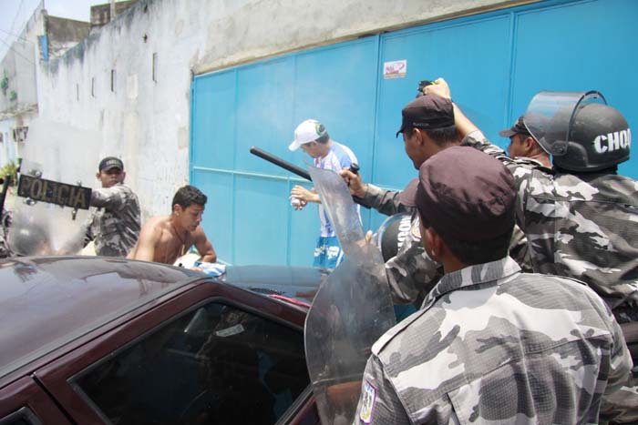 
        
            Rotam repreende torcedores exaltados
        
    