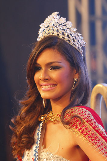
        
            Layse Souto é a Miss Pará 2012
        
    