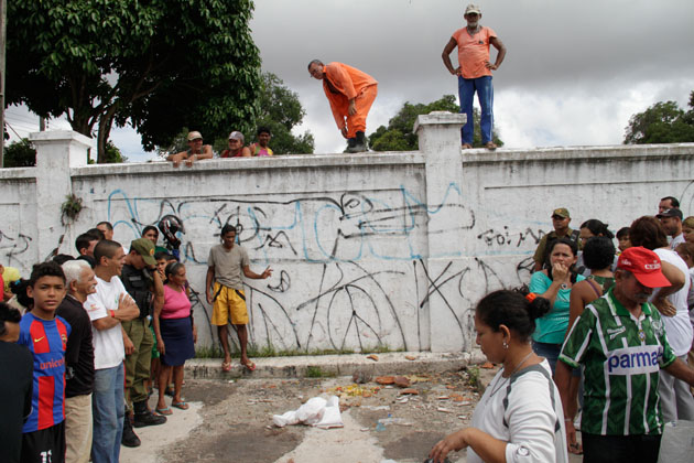 
        
            Feto é encontrado no bairro do Guamá
        
    