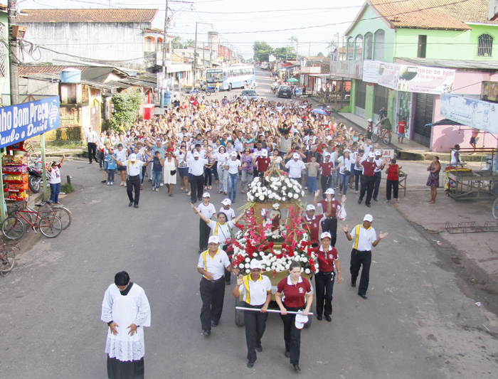 
        
            Círio do Bom Pastor em Marituba
        
    